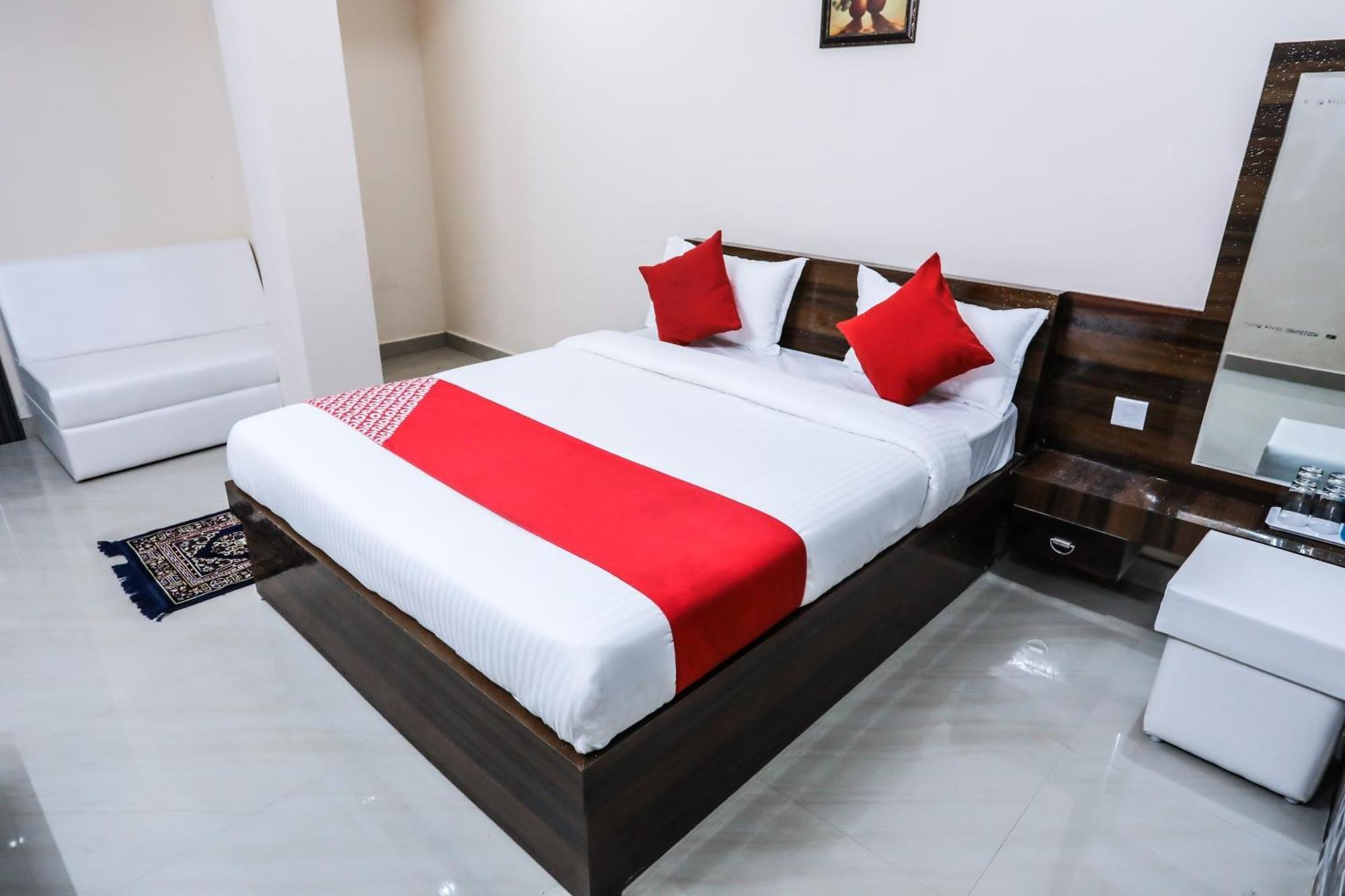 Capital O Smart City Bhopal Exterior photo